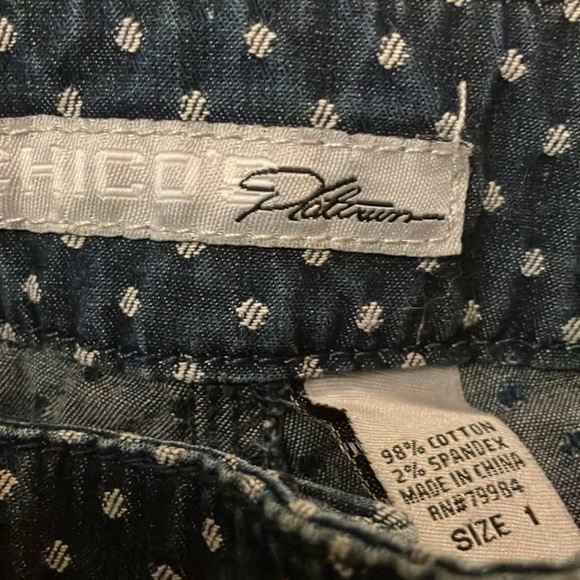 Chicos platinum DoddsO Capri polka dot capri size M/ Chicos 1 - Picture 4 of 11